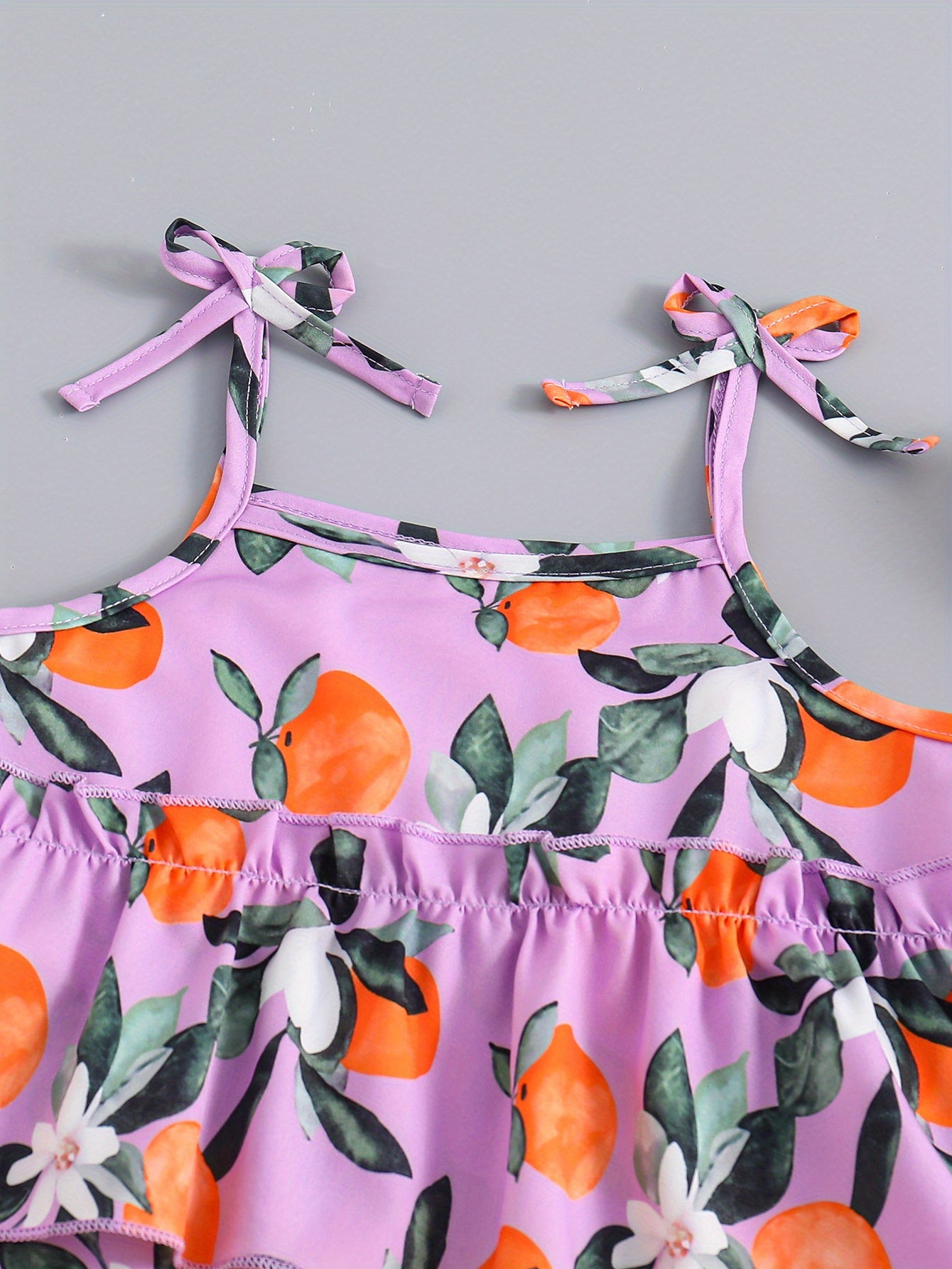 2pcs Girls Fruit Print Layered Hem Bow Cami Top & Elastic Waist Shorts Set Kids Summer Clothes