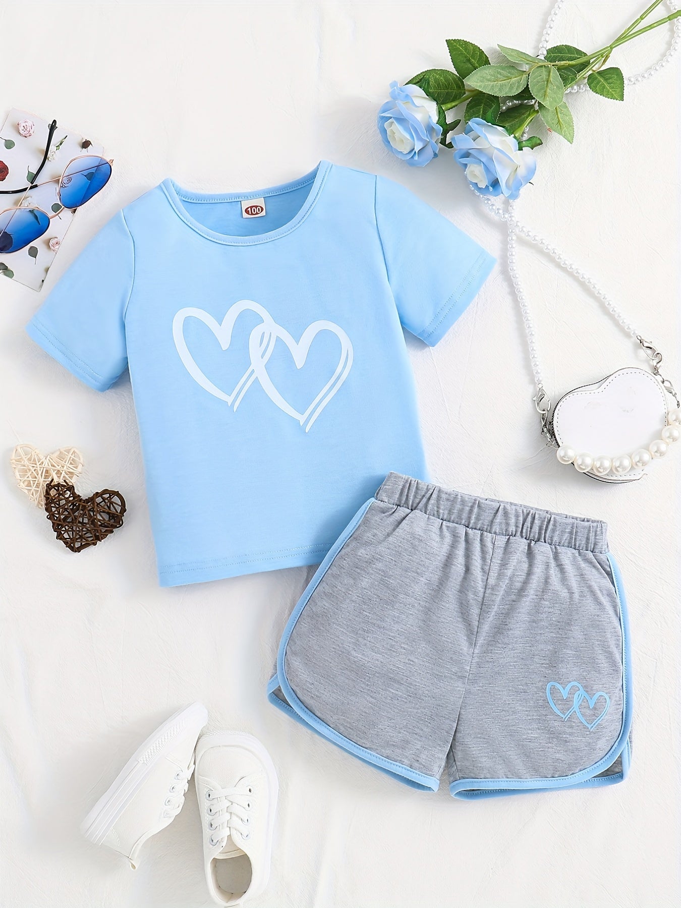 1 pcs Adorable Toddler Girls' Heart Graphic Tees - Casual Round Neck, Contrast Binding, Breathable Fabric, Comfortable Fit - Summer Outfit, Track Shorts, Kids' Wardrobe Essentia
