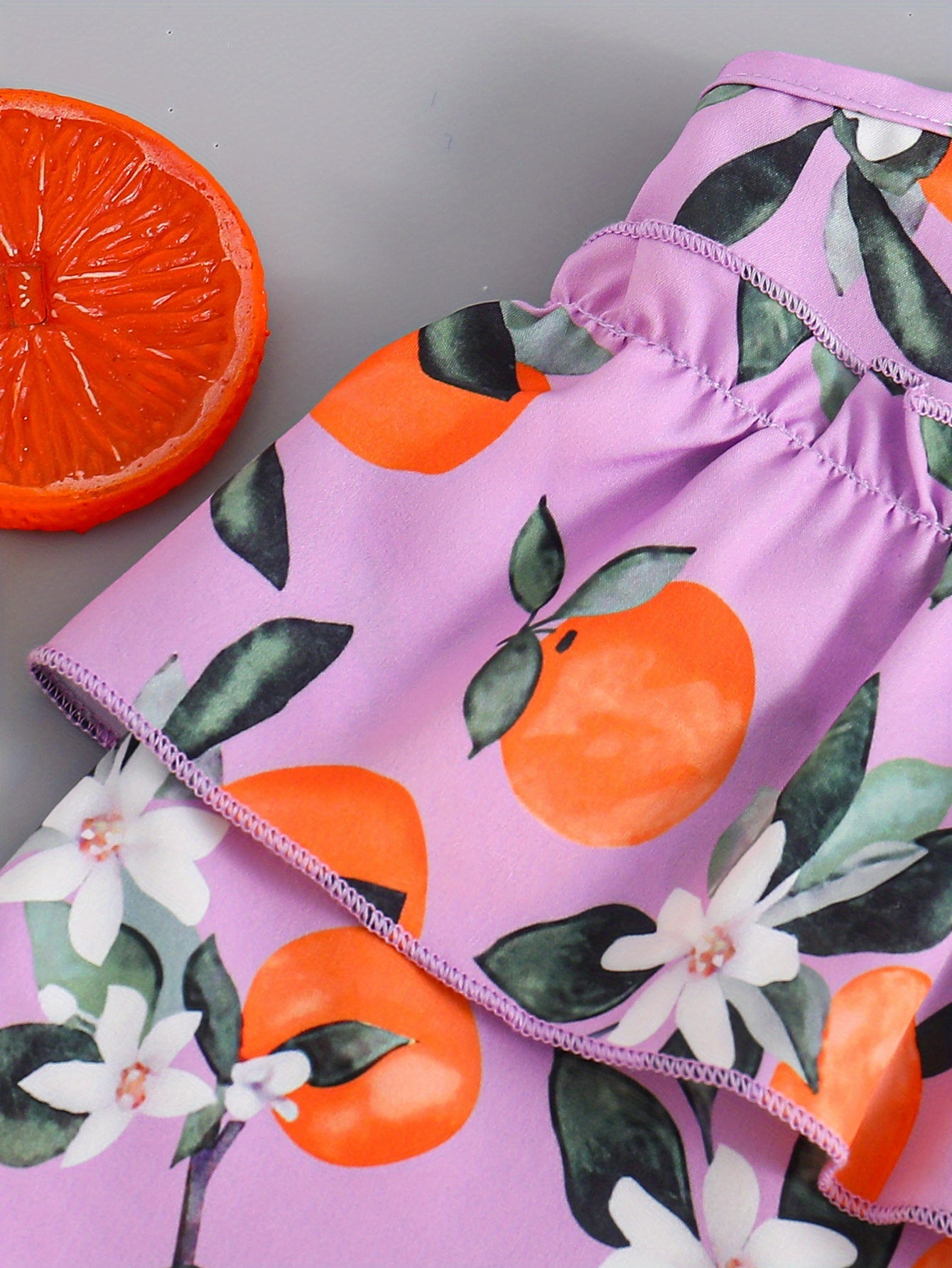 2pcs Girls Fruit Print Layered Hem Bow Cami Top & Elastic Waist Shorts Set Kids Summer Clothes