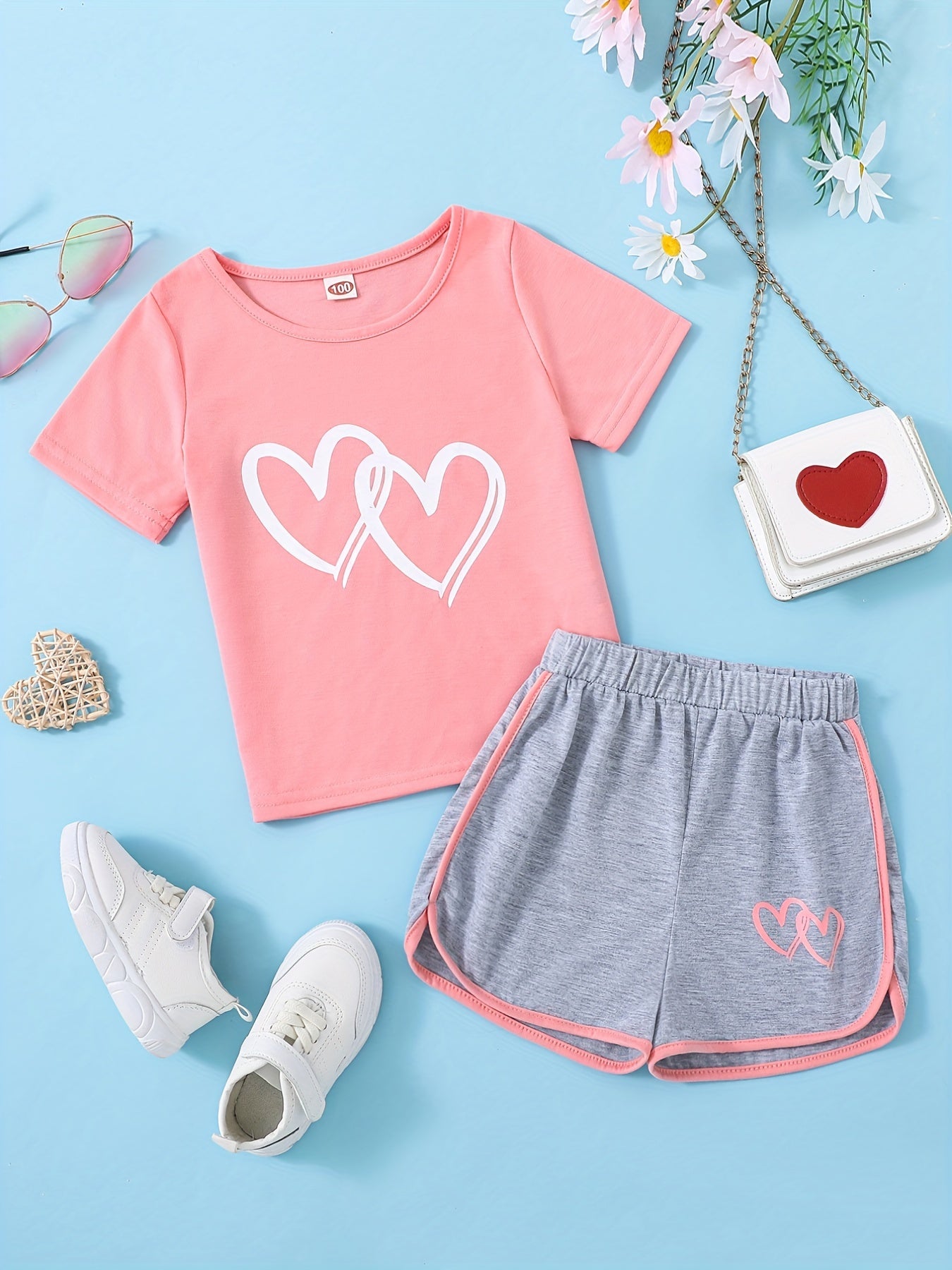 1 pcs Adorable Toddler Girls' Heart Graphic Tees - Casual Round Neck, Contrast Binding, Breathable Fabric, Comfortable Fit - Summer Outfit, Track Shorts, Kids' Wardrobe Essentia