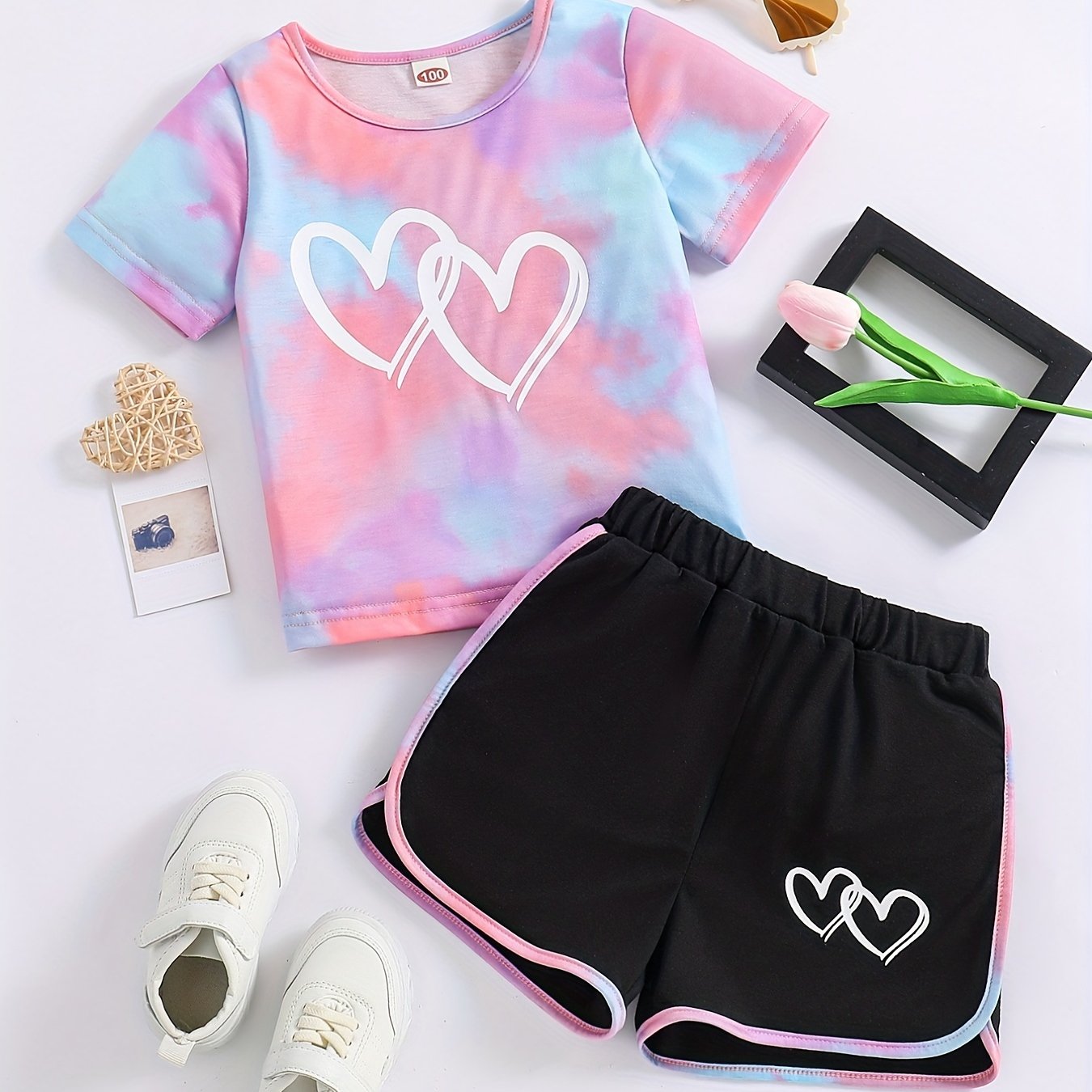 1 pcs Adorable Toddler Girls' Heart Graphic Tees - Casual Round Neck, Contrast Binding, Breathable Fabric, Comfortable Fit - Summer Outfit, Track Shorts, Kids' Wardrobe Essentia