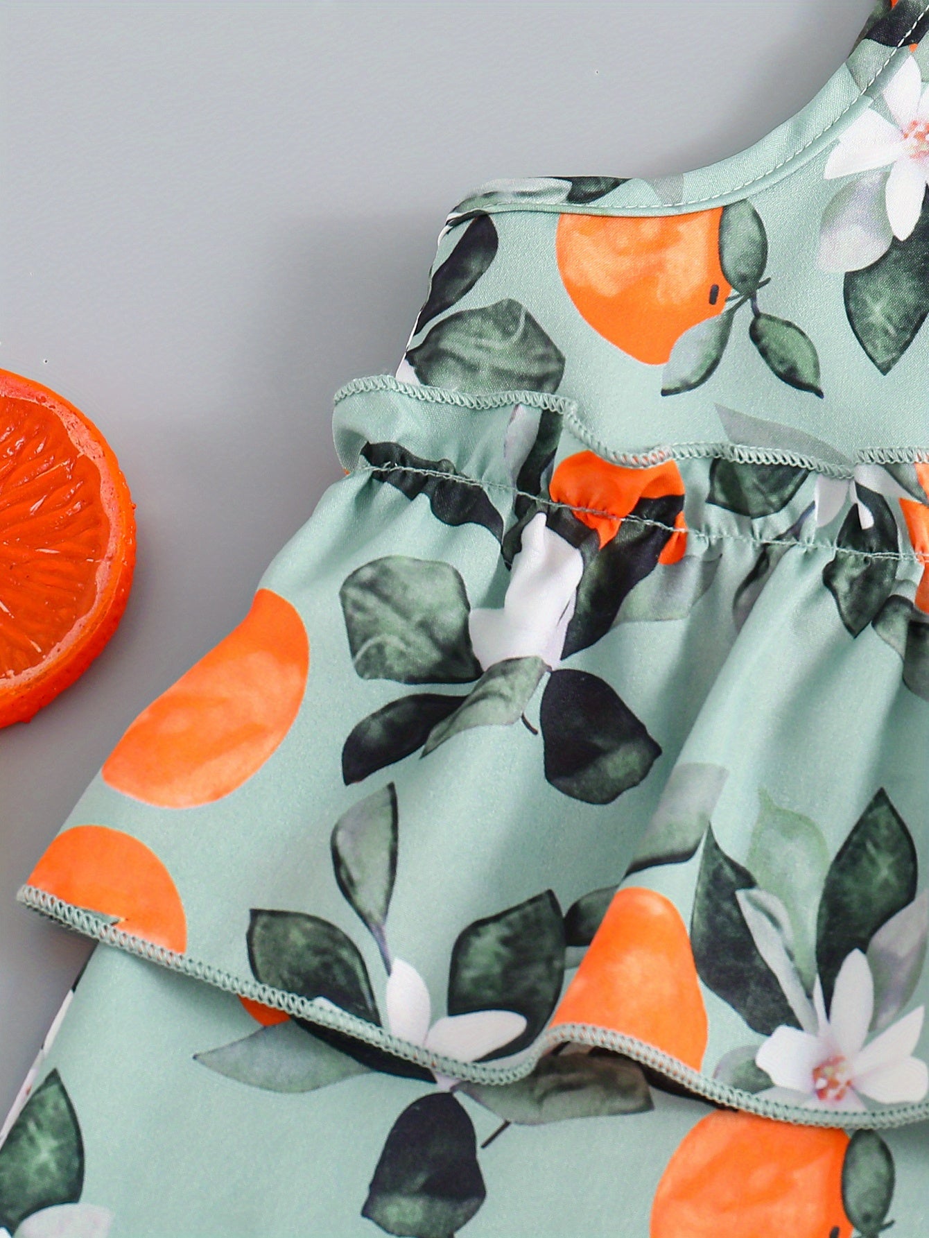 2pcs Girls Fruit Print Layered Hem Bow Cami Top & Elastic Waist Shorts Set Kids Summer Clothes